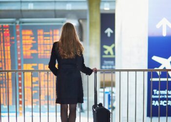 Restrições de Viagem: Cidadãos Reconhecidos sem Passaporte Italiano