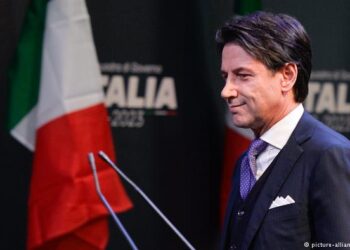 Salário Mínimo em pauta: O Conflito Político e as Perspectivas Futuras
