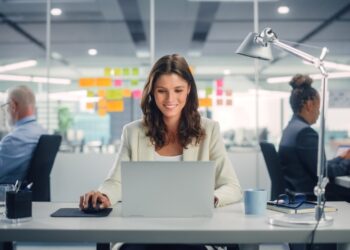 Mercado de Trabalho na Itália: Oportunidades e Setores em Destaque em 2024