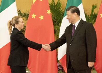 Vistos para a China: Isenção de Visto para Cidadãos Italianos
