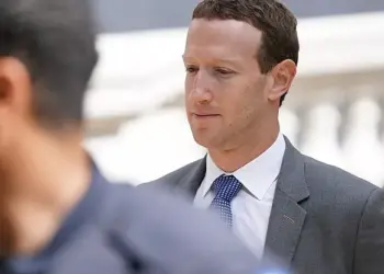 O plano bilionário de Mark Zuckerberg para criar superinteligência artificial