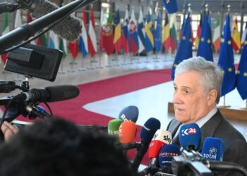 Itália, França e Alemanha lideram iniciativa Europeia no Mar Vermelho