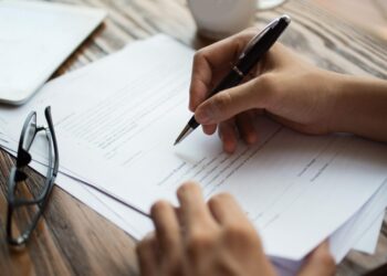 Delega: O Equivalente Italiano da Procuração Brasileira