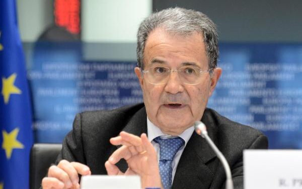 O Desafio da Democracia Europeia: Análise de Romano Prodi