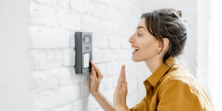 Etiqueta e Respeito: Nunca visite uma Casa Italiana sem Avisar