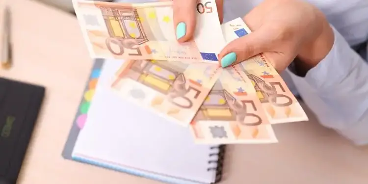 Moeda, Salários e Poder de Compra: O que Você Precisa Saber