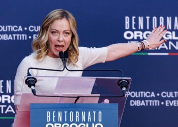 Meloni: “Itália Dividida por Quem Vê Cidadãos das Séries A e B”