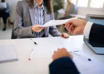 Quanto tempo leva para receber o Permesso di Soggiorno na Itália?
