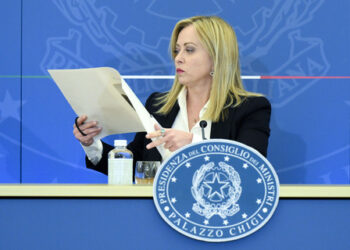 Dívida e Desenvolvimento: O Dilema Econômico da Itália