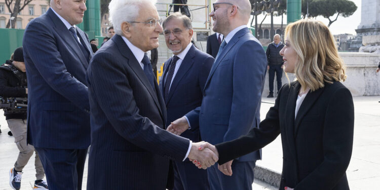 Homenagem à Resistência: Meloni e Mattarella no Dia da Libertação