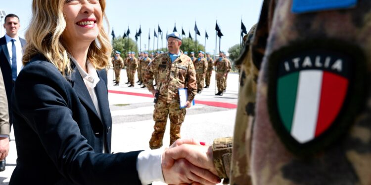 Meloni reconhece Valor das Forças Militares no Líbano