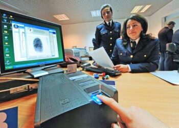 Como acompanhar o Status da sua Autorização de Residência na Itália