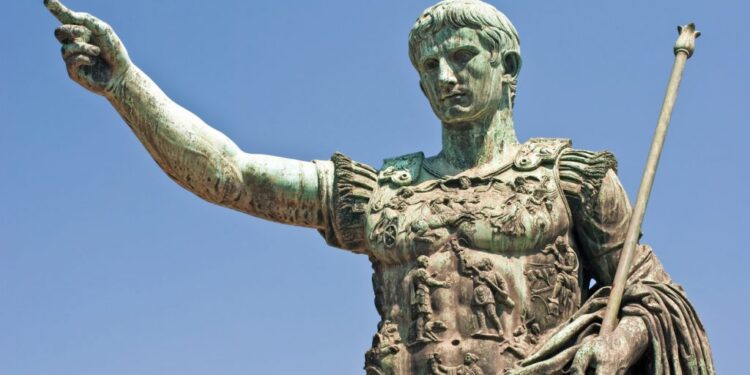 Ferragosto na Itália: História, Serviços Públicos e Tendências no Turismo