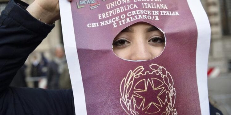 Por que a Nova Lei de Cidadania Italiana está criando tantas controvérsias?
