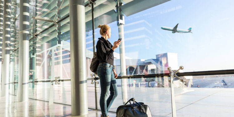 Emissão ou Renovação de Autorização de Residência: Pode Viajar?