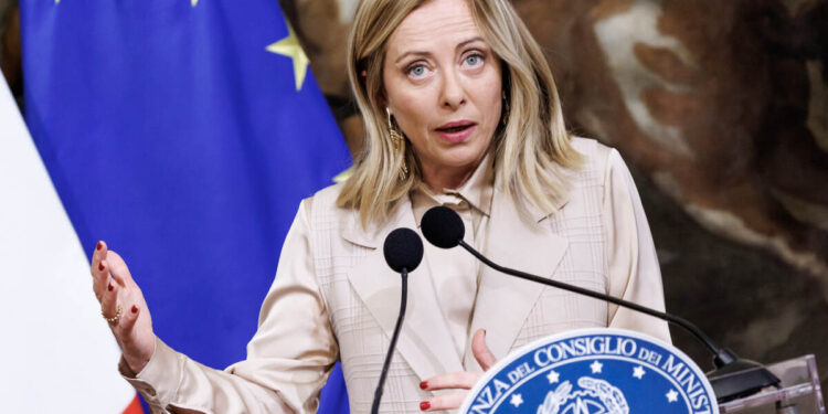 Meloni e as Manobras de Tajani: O Futuro da Política Italiana