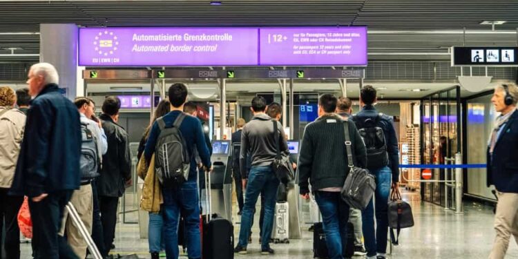Entrada no Espaço Schengen: Regras e Novidades sobre Novo Sistema (EES)