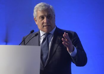 Crise no Líbano: Tajani Ordena Saída Imediata dos Italianos