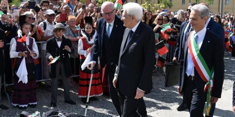 Mattarella e o Povo de Aosta Celebram os 80 Anos da Autonomia Regional