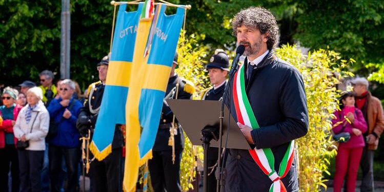 Prefeito Damiano: Propõe concessão após 5 anos de Residência