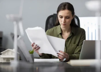 Divórcio na Itália: O Que Acontece com o Seu Status de Residência?