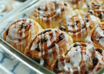 Receita Fácil de Cinnamon Rolls
