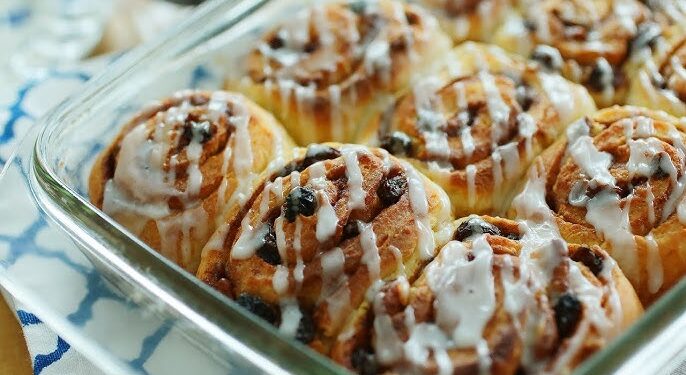 Receita Fácil de Cinnamon Rolls