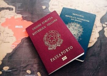 Preciso ter um passaporte italiano para ser considerado cidadão italiano?