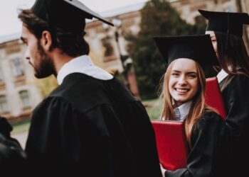 Título estudantil: Como validar diploma na Itália?
