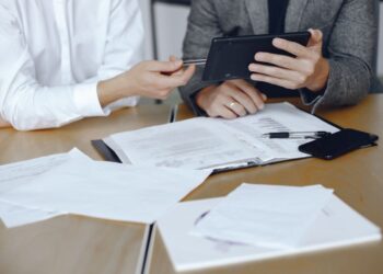 Declaração de Residência na Itália: Como estar em Conformidade Legal e Fiscal