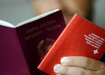 Sou Cidadão Italiano e Resido na Suíça: Posso me Naturalizar?