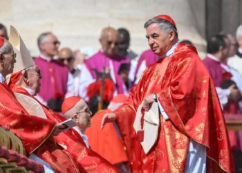 Conclave começa em 7 de maio: Parolin e Tagle entre os favoritos — O peso da política na sucessão de Francisco