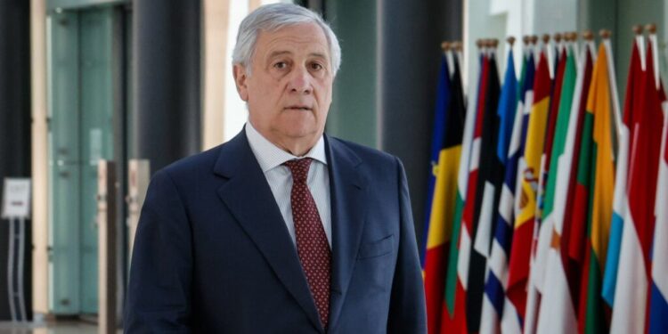 Tajani Defende Roma como Centro Global de Paz e Reformas Cruciais para a UE