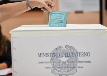 Referendum 2025: Como Funciona o Voto pelo Correio e a Opção de Votar na Itália