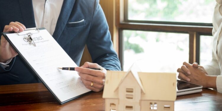 Entenda os Contratos de Aluguel na Itália: Duração, Vantagens e Tipos