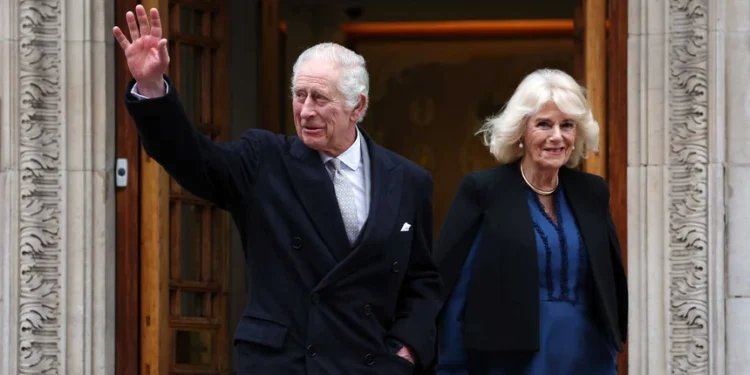 Monarcas Britânicos em Roma: O Rei Carlos e Camila Celebram Aniversário e Visitam o Quirinale