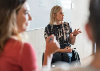 Quão Difícil é Conseguir um Emprego no Exterior Após os 40 Anos?
