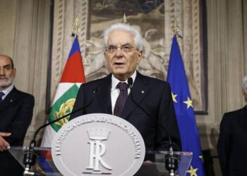 Mattarella Assina o Decreto de Segurança: Medidas Duras Contra Imigração e Protestos