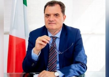 Porta (PD): “Governo Meloni vê italianos no exterior como ameaça, não como recurso”