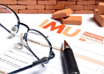 O Que é o IMU e Quem Deve Pagar na Itália?