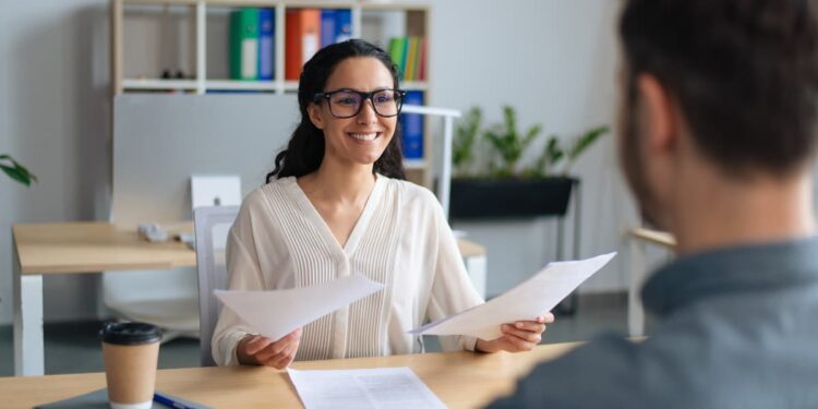 Os Melhores Sites para Procurar e Encontrar Trabalho na Itália