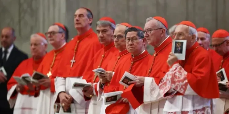 Expectativa no Vaticano: Conclave Pode Terminar em Três Dias, Dizem Cardeais