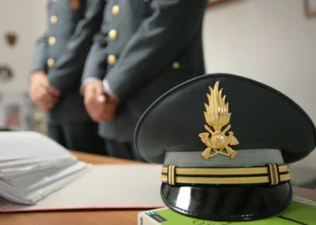 Escândalo em Nápoles: Funcionários públicos e empresários presos por fraude na cidadania italiana