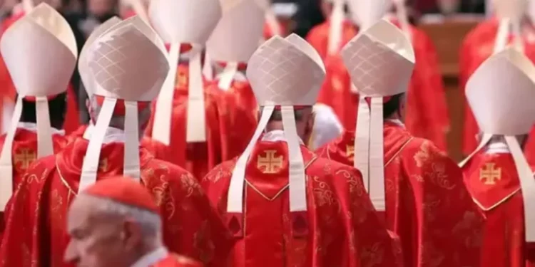 Quem Será o Novo Papa? Parolin Entre os 6 Favoritos Mesmo Sob Ataque