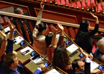 Voto di Fiducia: O Que Está Por Trás do Mecanismo que Pressiona o Parlamento e Protege o Governo