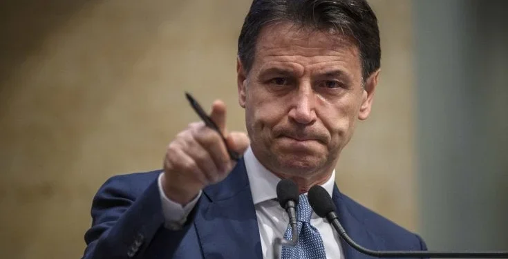 Gastos militares: Conte alerta que gastar 5% do PIB é “suicídio social” para a Itália