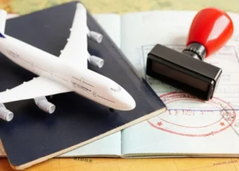 EUA impõem restrições de entrada a cidadãos de 19 países; Medida já está em vigor