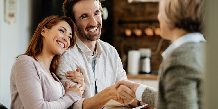 Vai Comprar um Imóvel na Itália? Entenda o Papel do Notário no Processo