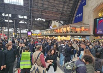Trens, Voos e Ônibus Parados: Itália Enfrenta Segunda Greve Geral em Junho