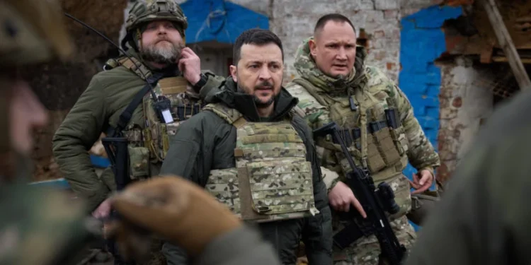 Nova Fase da Guerra: OTAN Triplica Ajuda à Ucrânia em Meio a Bombardeios